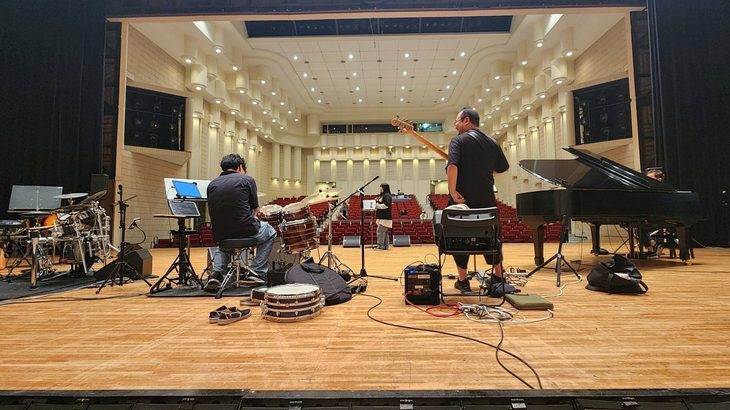 Basstoneschoolミュージックスクール発表会前日準備の様子